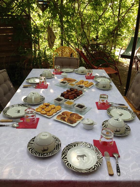 Les Jardins Du Rebaut Bed & Breakfast Beziers Luaran gambar